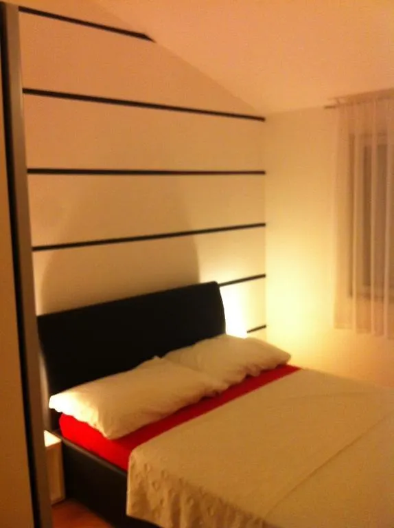 Guest House Alex 普拉